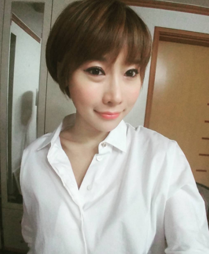 곽현화, 하얀색 와이셔츠 입고… "저 괜찮아용♥" 매력 발산 