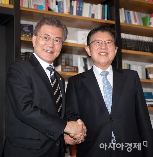 [포토]간담회 갖는 문재인·김덕룡