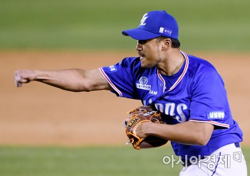 [포토]포효하는 권오준, '무실점으로 막았어'