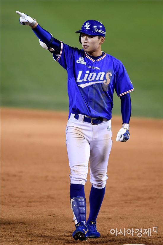 [포토]박해민, '8회 동점 적시타'