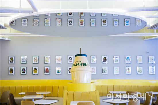 제주도에 들어선 빙그레 옐로우 카페…새로운 관광명소 부상 기대