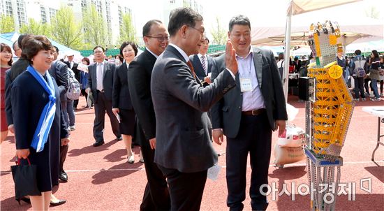 2017 전남과학축전, 첫날 4만명 참여 융합과 창의의 장 만끽