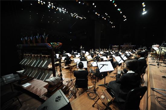 국립국악원 창작악단 '4월 희망의 이야기' 공연