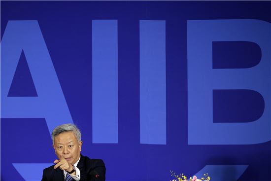 中 주도 AIIB·NDB, 최고 신용등급 받을까…"자금조달에 중요"