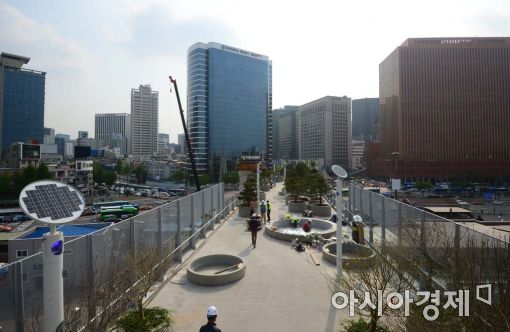 [포토]막바지 작업중인 서울로7017