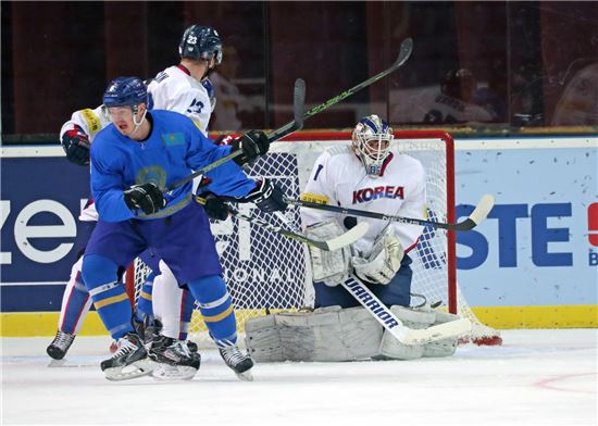 상대엔 절망을 국대엔 희망을…골리 맷 달튼