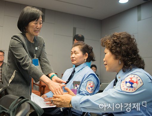 [포토]국회 찾은 김미경 교수