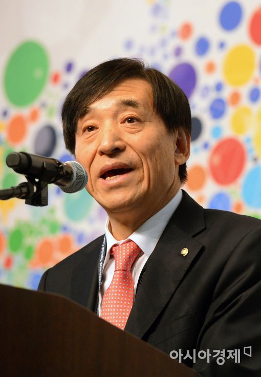 [포토]이주열 "GDP가 포착 못하는 '삶의 질' 측정에 힘써야" 