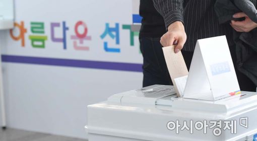 광주·전남 6·13지방선거 후보 직업도 경력도 다양...새로운 정치 ‘싹트나’ 