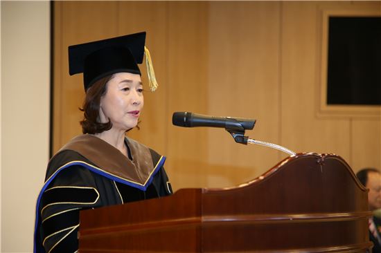 이어룡 회장, 동신대 명예경영학박사학위 취득