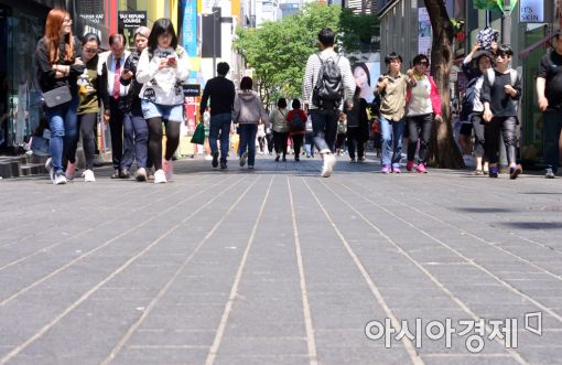 [사드 장막 걷히나⑥]텅텅 빈 호텔, 요우커 'V'자 회복 기대