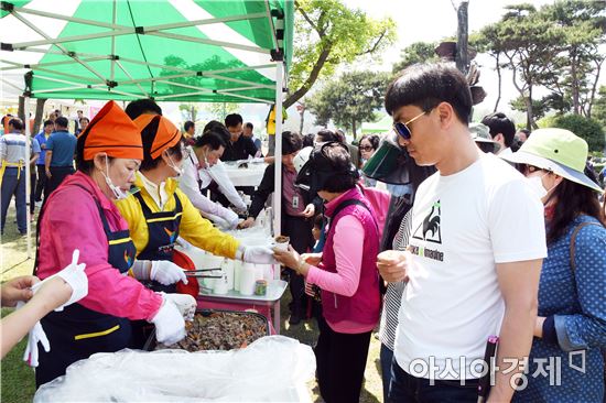 [포토]함평나비축제장에서 나비도 보고 한우고기도 먹고~