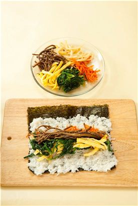 「오늘의 레시피」나물김밥