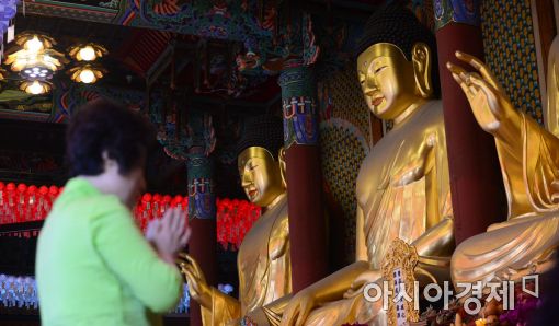 석가탄신일, '부처님오신날'로 공식명칭 변경