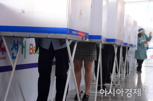 [포토]투표는 당당한 권리 행사 