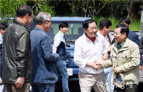 [포토]함평나비축제장 방문한 윤장현 광주시장