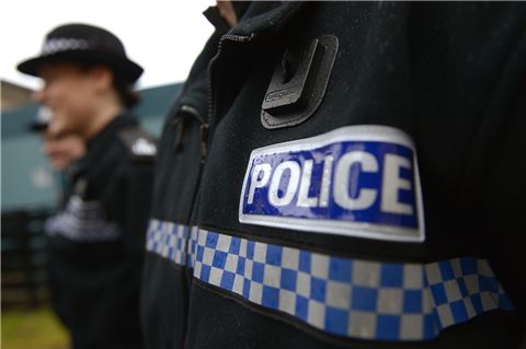영국 더럼시 경찰은 AI를 활용해 범죄 용의자의 구속여부를 결정하는 시스템을 도입한다고 밝혔다.