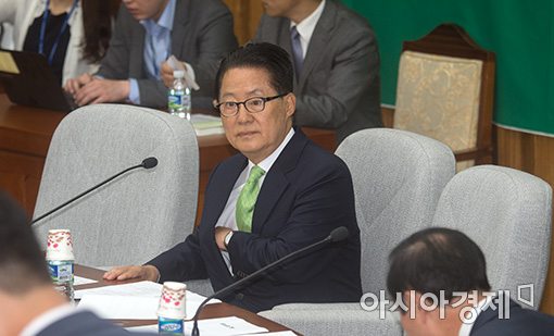 [포토]비공개 최고위 참석한 박지원 대표