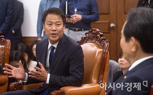 [포토]이야기 나누는 정세균·임종석