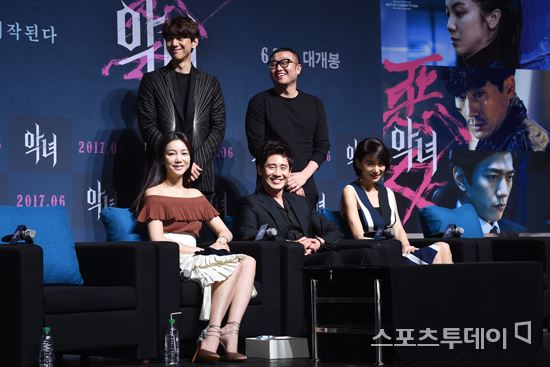 '악녀' 김서형, 김옥빈·신하균에 "진짜 잘 어울려, 사귀어라"