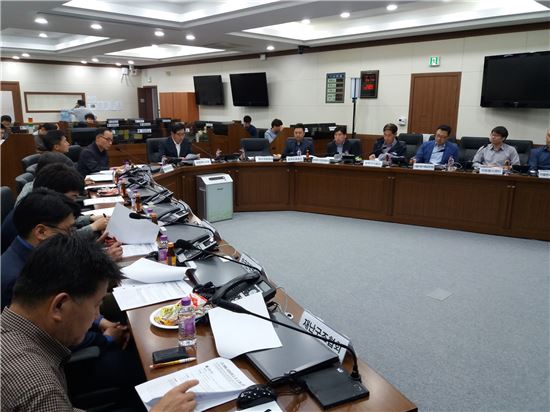 경기도가 자연재난대비 민관군합동간담회를 개최하고 있다. 