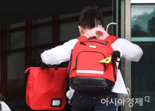 스승의 날 유래는?…"세종대왕 탄신일로 재지정"