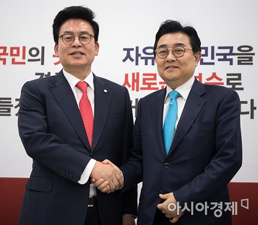 [포토]전병헌 신임 수석, 자유한국당 예방