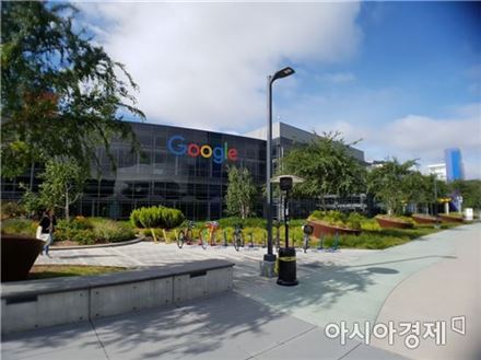 구글 3조원 과징금…공정위 조사 다시 힘 받는다