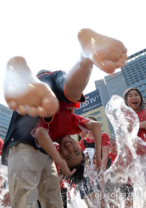 [포토]이른 더위 싹!