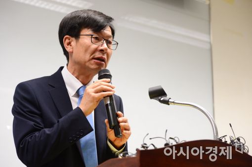 한국당 "김상조 후보, 실화죄·겸직금지 위반 의혹 해명하라"