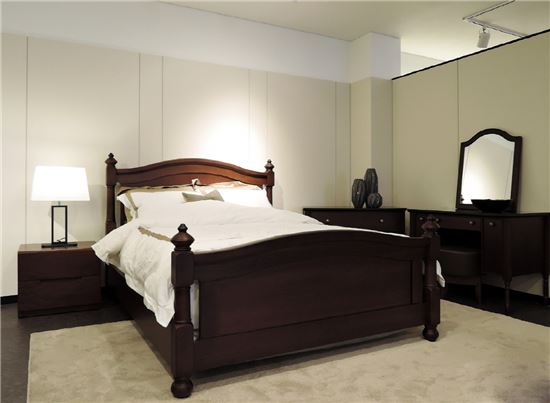 "토털 침실룩 제안" 시몬스 침대, 원주점 리뉴얼 오픈