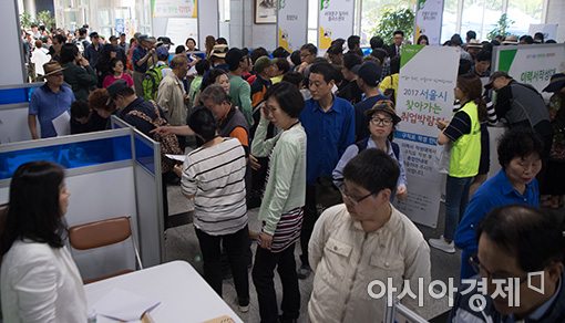 [포토]취업박람회에 몰린 구직자들