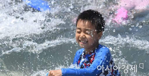 [포토]'짜릿한 물놀이'