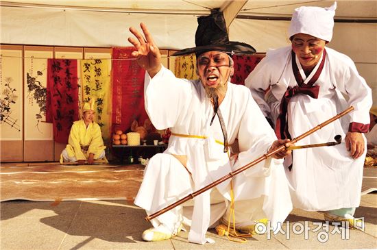 진도군, 27일 남도석성에서 씻김굿 등 전통민속 상·장례 문화 재현