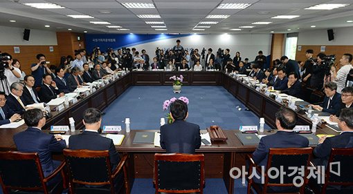[포토]국정기획자문위원회 첫 전체회의