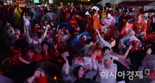 [포토]이승우 골~광장은 축제 분위기!