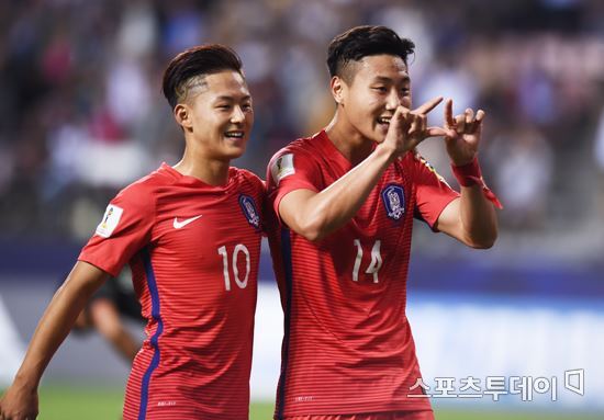 한국 20세 이하(U-20) 축구대표팀 이승우(19. 왼쪽)와 백승호(20. 오른쪽)/사진=아시아경제DB