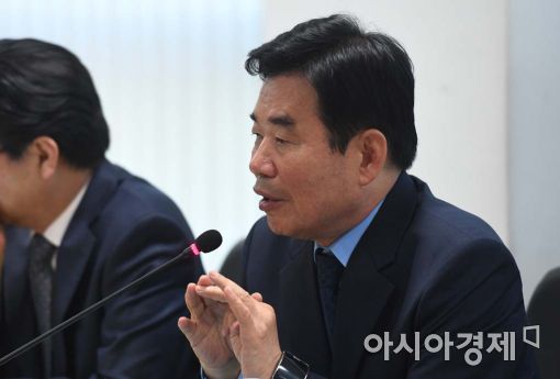 [포토]발언하는 김진표 국정기획위원장