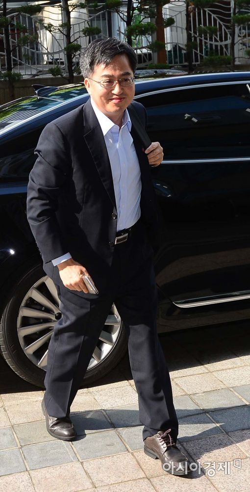 김동연 부총리 후보자, '파격' 업무보고 방식 도입한 이유는