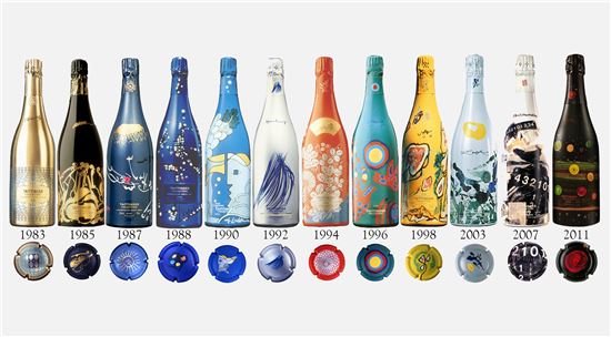 하이트진로, 샴페인 ‘떼땅져’ 14번째 아티스트 컬렉션 출시…단 120병만