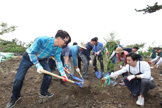 고객 마음 사로잡는 뷰티업계 활발한 활동