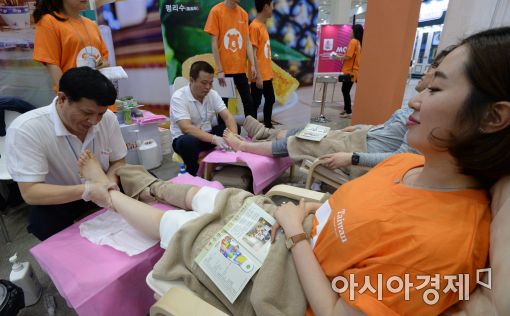 [포토]여행 계획하고! 피로도 풀고!