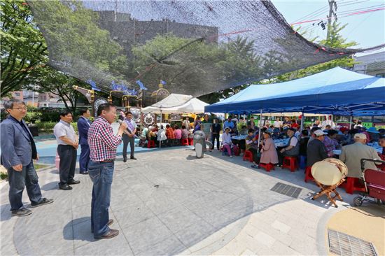 금천구 가산동 벚꽃로 상가번영회 자선