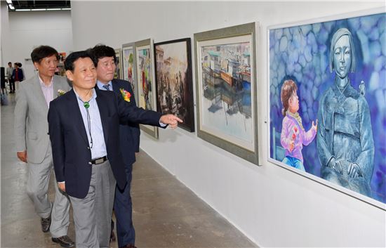 윤장현 광주시장, 광주시 미술대전 시상식 참석