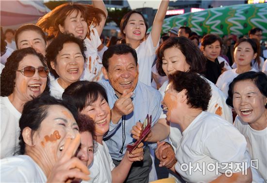 윤장현 광주시장, ACC광주프린지인터내셔널 개막식