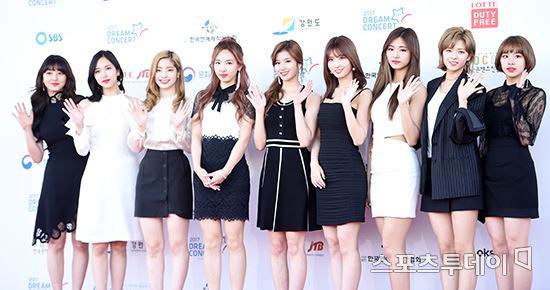 트와이스 미나 협박 일베 회원에, JYP "선처 없다. 강경 대응할 것"