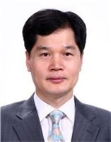 유병권 상임위원