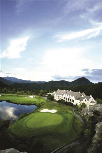 [골프토픽] 한화금융 "올해의 격전지는 제이드팰리스"