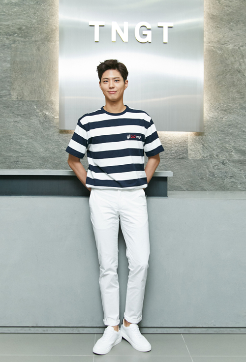 박보검, 캐주얼 패션 '남친룩' 정석 선보여