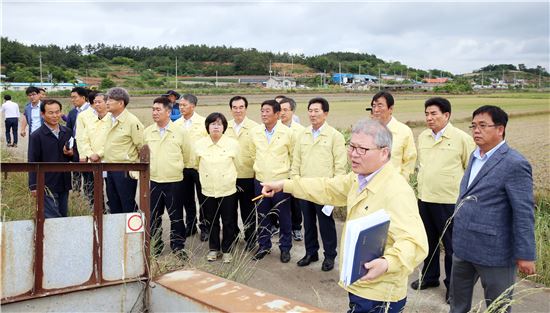 전남도의회 농림해양수산위원회, 섬 지역 가뭄 현장 방문